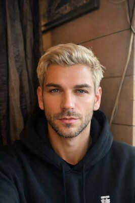 Adi Lozanzcic
